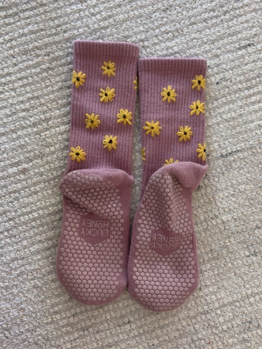 Lucky Honey Women's Pink Daisy Grip Socks